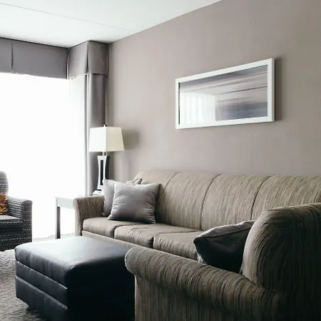 Holiday Inn And Suites East Peoria By Ihg-3
